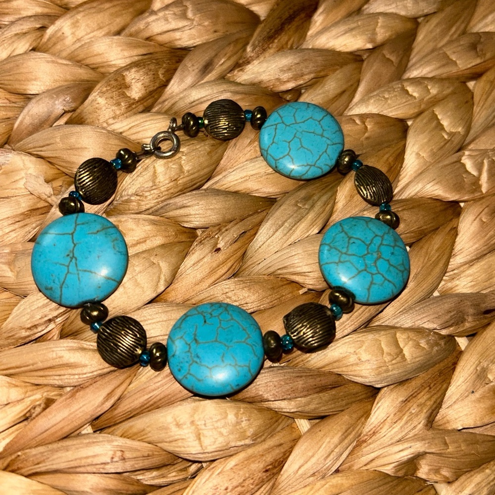 Elegant Turquoise and Bronze Beaded Bracelet